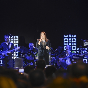 Nilüfer Konser
